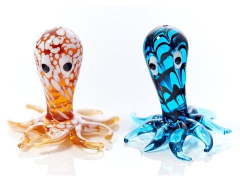 GLASS PATTERNED OCTOPUS ORNAMENT ***(1 SUPPLIED ORANGE OR BLUE)***